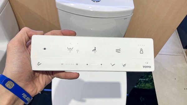 Bàn cầu 1 khối kèm nắp rửa điện tử WASHLET dòng S5 TOTO MS889CDRW25 - Ảnh 10