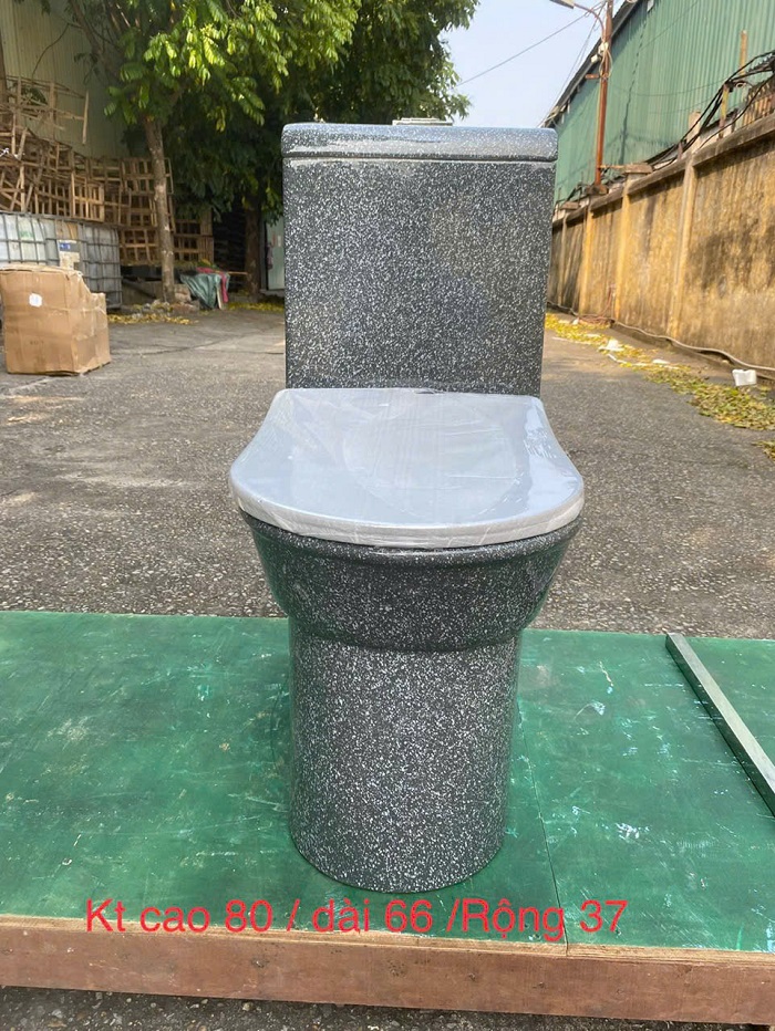 Bồn cầu men giả đá màu ghi đen Miken MKB-989 - Ảnh 3