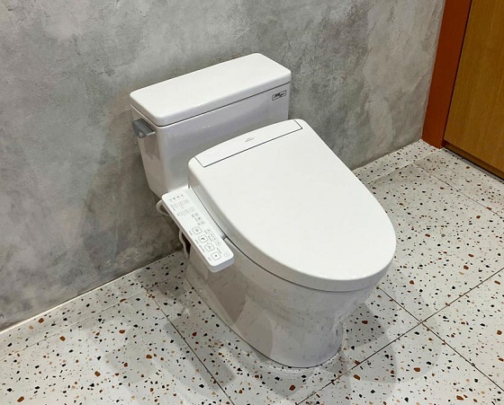 Bồn cầu 1 khối kết hợp nắp rửa điện tử WASHLET dòng S2 TOTO MS188VKW24-T53P100VR - Ảnh 3