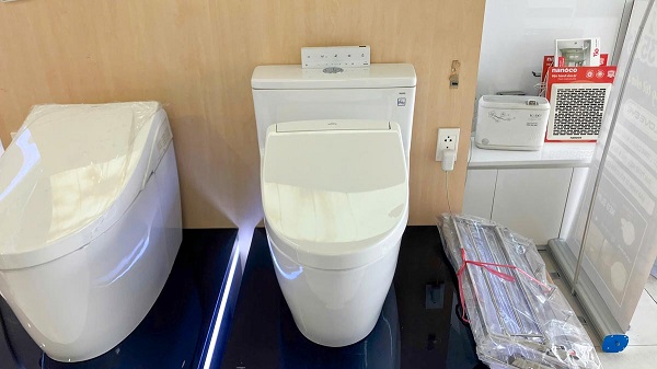 Bàn cầu 1 khối kèm nắp rửa điện tử WASHLET dòng S5 TOTO MS625CDW25 (giấu dây) - Ảnh 4