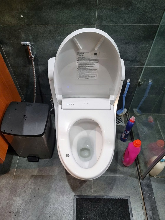 Bồn cầu 1 khối nắp rửa điện tử Washlet S7 Toto MS855CDW23 - Ảnh 6